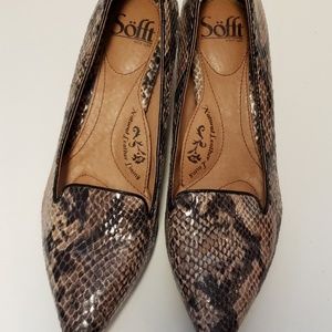Söfft vesper snakeskin kitten heels 7n